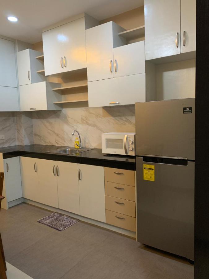 Sajo Plaza & Residences Iloilo City Bagian luar foto