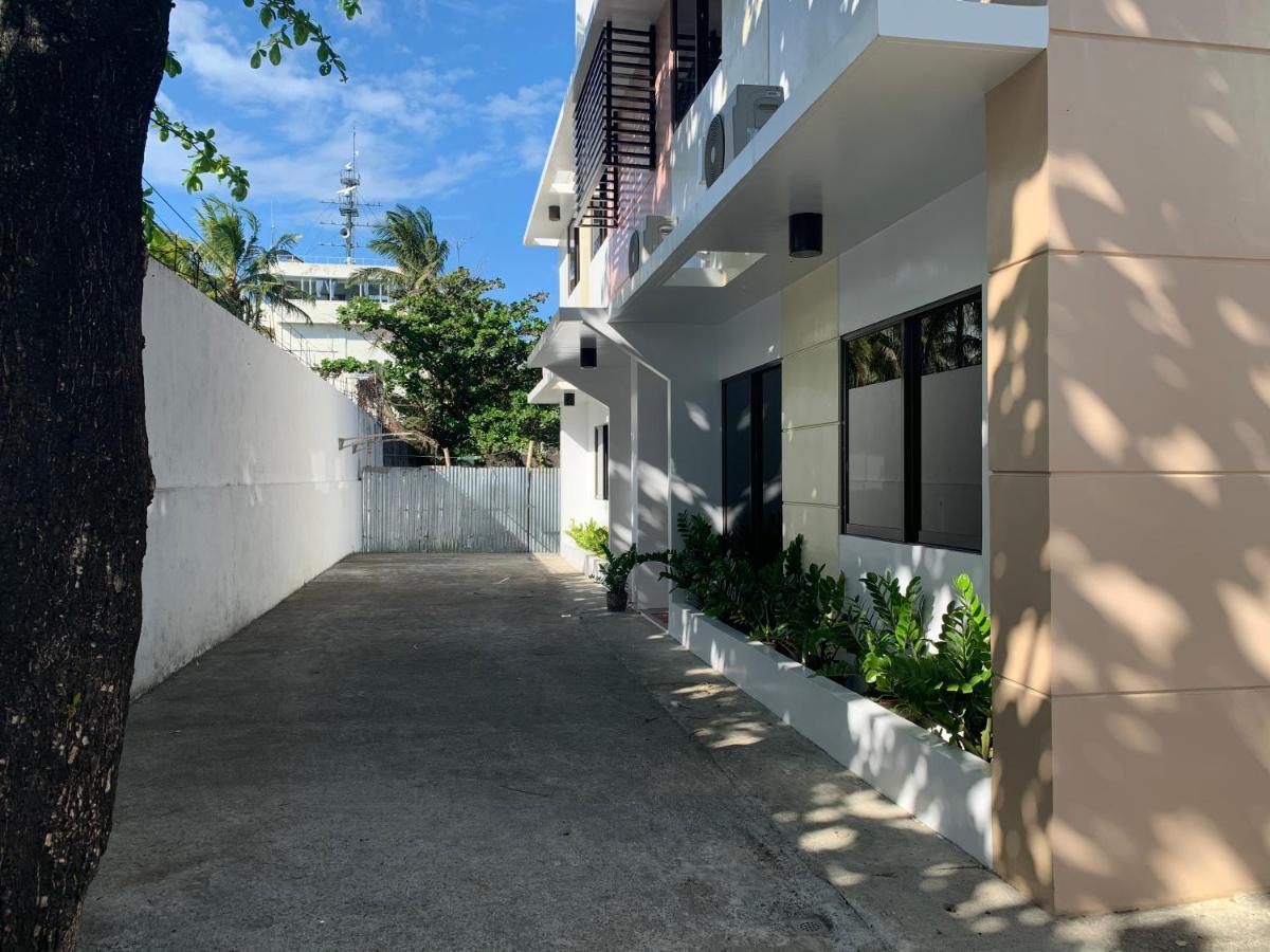 Sajo Plaza & Residences Iloilo City Bagian luar foto